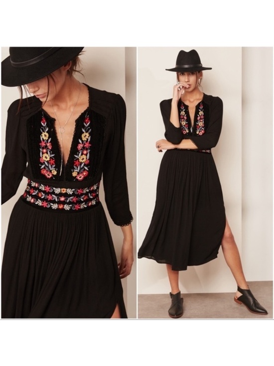 Free People Dresses & Skirts - Free People Flora Midi Dress Embroidered Floral Beachy Boho XS